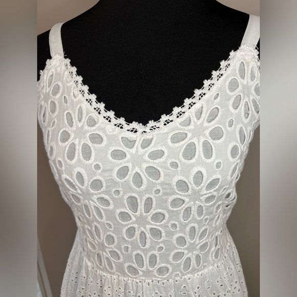 NEW White Cotton Summer Beach Dress - Women’s Small - Picture 3 of 15